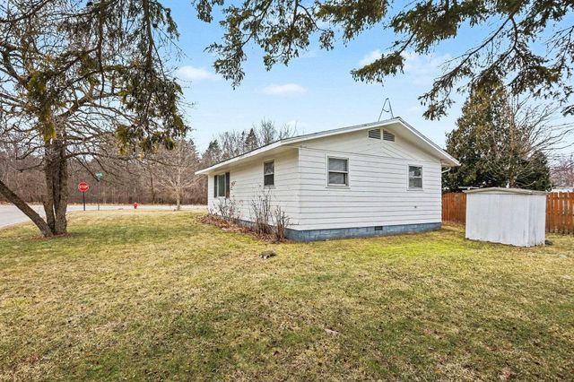 513 W Ridge Road, Bay City, MI 48708