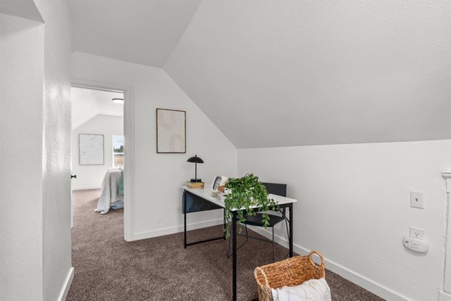 2802 N Standard St, Spokane, WA 99207
