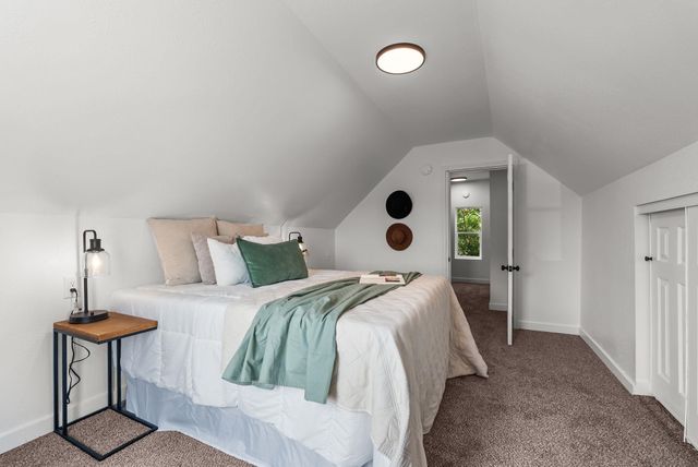 2802 N Standard St, Spokane, WA 99207