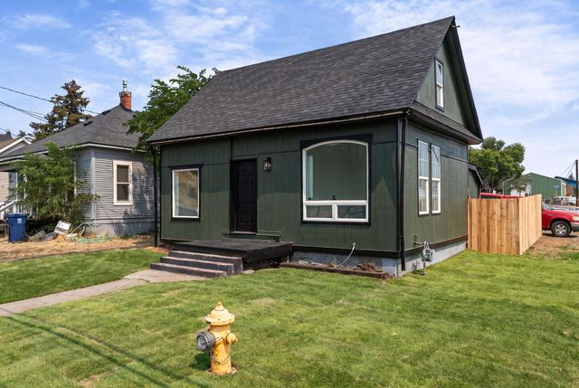 2802 N Standard St, Spokane, WA 99207