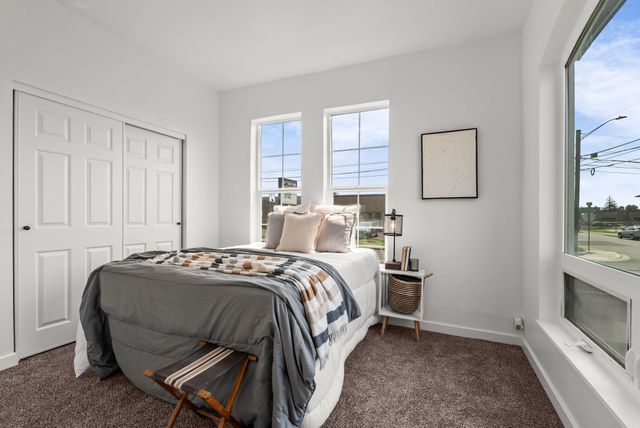 2802 N Standard St, Spokane, WA 99207