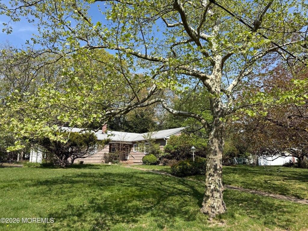 1302 W Chicago Boulevard, Sea Girt, NJ 08750