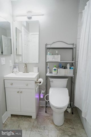 6223 STONEPATH CIR, Centreville, VA 20120