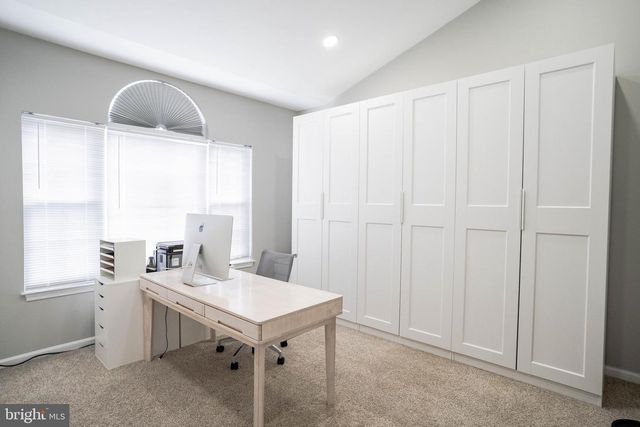 6223 STONEPATH CIR, Centreville, VA 20120