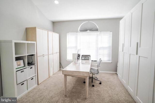 6223 STONEPATH CIR, Centreville, VA 20120