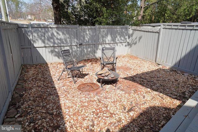 6223 STONEPATH CIR, Centreville, VA 20120