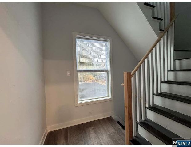 139 Claremont Avenue 1, Montclair, NJ 07042