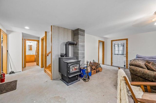 31312 95-146, Norwood, MO 65717