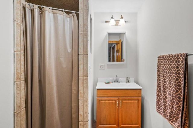 31312 95-146, Norwood, MO 65717