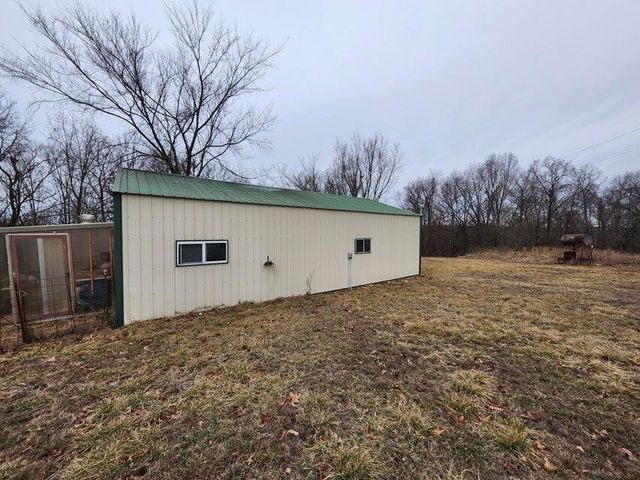 31312 95-146, Norwood, MO 65717