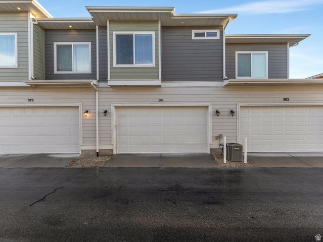 981 W CYAN VALLEY WAY, Bluffdale, UT 84065