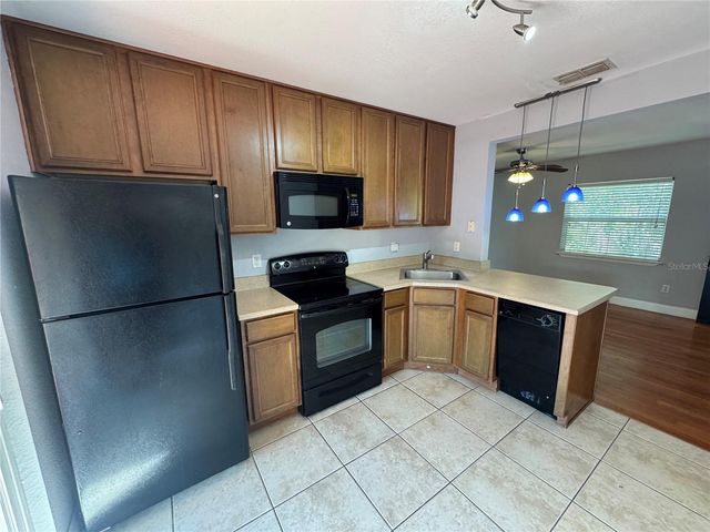 2276 RAEFORD ROAD A4, Orlando, FL 32806