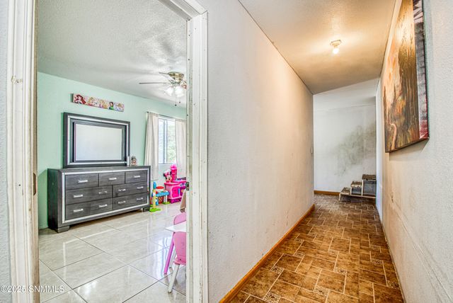 145 Saltbush Drive, Anthony, NM 88021
