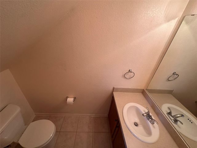 175 A MICHAELIS A, Kyle, TX 78640