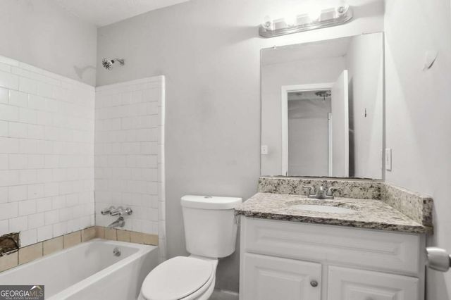 175 Wellington Drive, Mcdonough, GA 30252