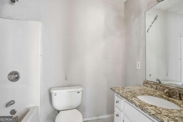 175 Wellington Drive, Mcdonough, GA 30252