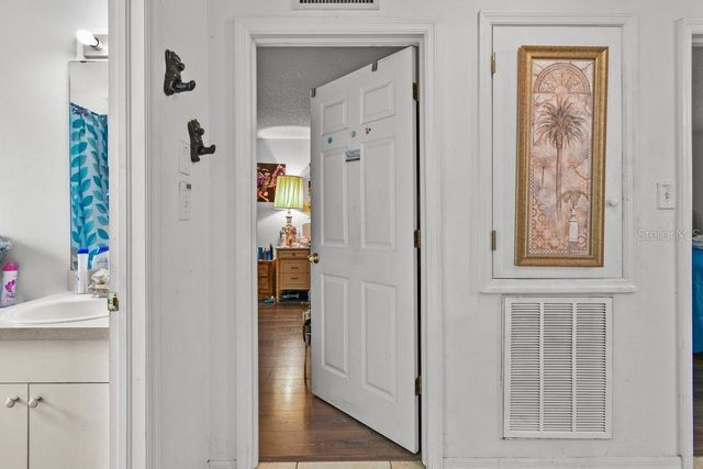 1125 40TH STREET S, St Petersburg, FL 33711