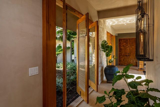 11505 Honoapiilani Hwy, Lahaina, HI 96761