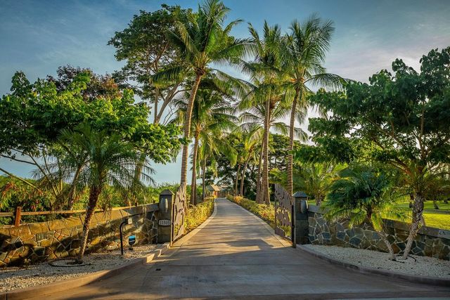 11505 Honoapiilani Hwy, Lahaina, HI 96761