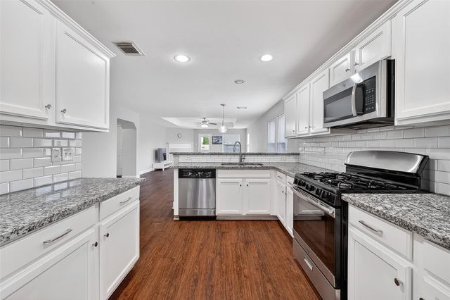 19331 Mission Cove Lane, Richmond, TX 77407