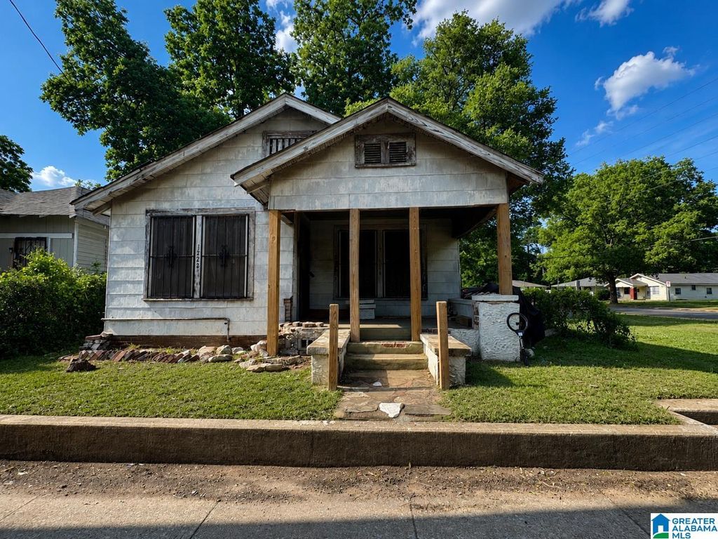 1522 DENNISON AVENUE, Birmingham, AL 35211