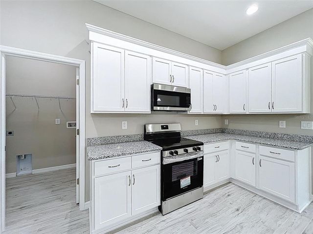 8102 N VOYAGER DRIVE, Citrus Springs, FL 34433