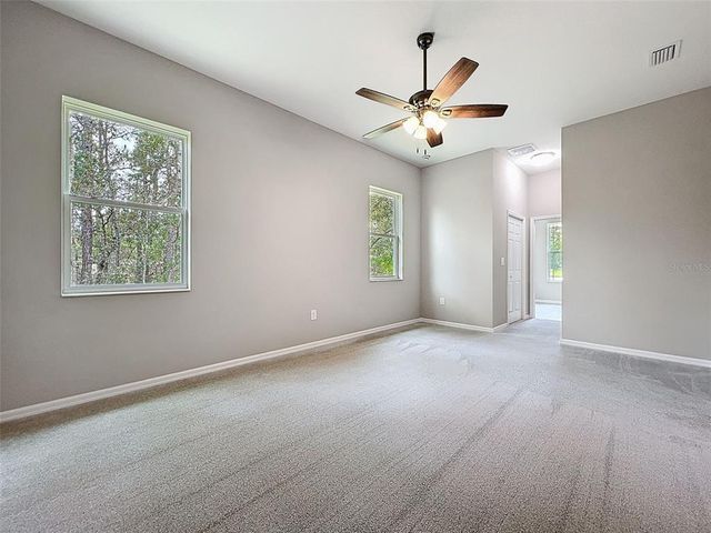 8102 N VOYAGER DRIVE, Citrus Springs, FL 34433