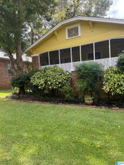 1244 15TH STREET, Birmingham, AL 35211