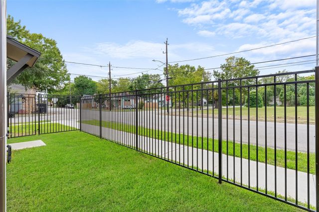 3403 Drew Street A, Houston, TX 77004