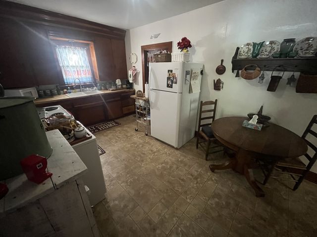 903 Highway 99, Waynesboro, TN 38485