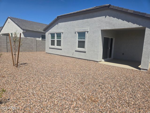 18357 W BUCKSKIN Trail, Wittmann, AZ 85361
