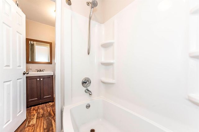 123 S Carroll Street, La Porte, TX 77571