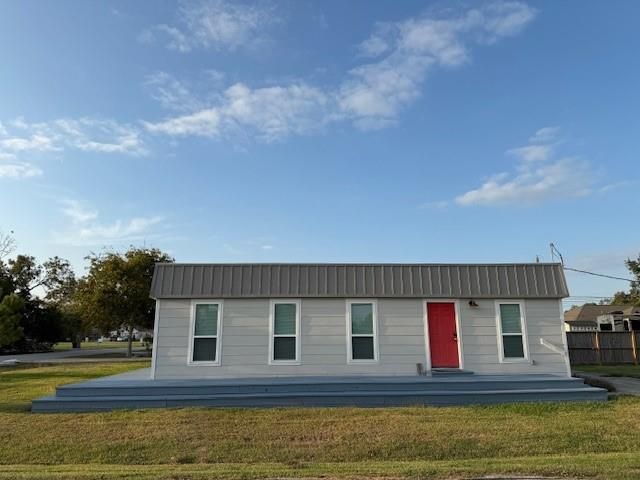 123 S Carroll Street, La Porte, TX 77571