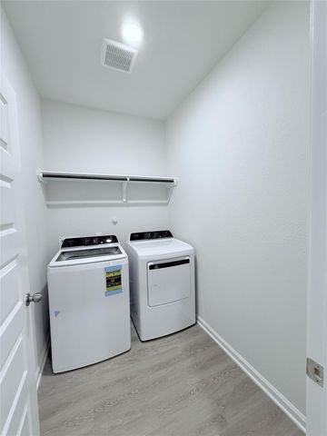 10260 Badger Run Ln, Magnolia, TX 77354