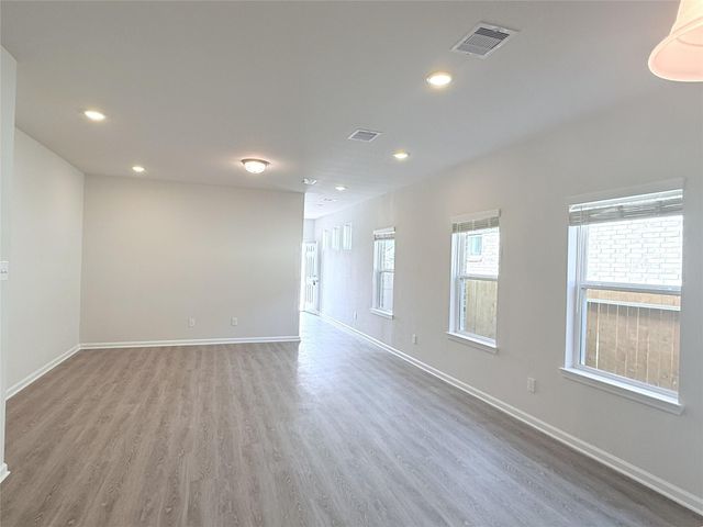 10260 Badger Run Ln, Magnolia, TX 77354