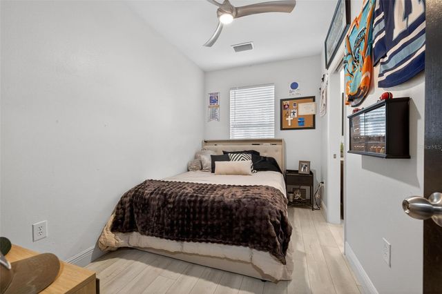 8718 PALISADES DRIVE, Tampa, FL 33615