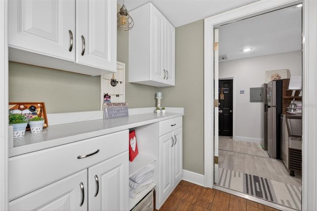 8718 PALISADES DRIVE, Tampa, FL 33615