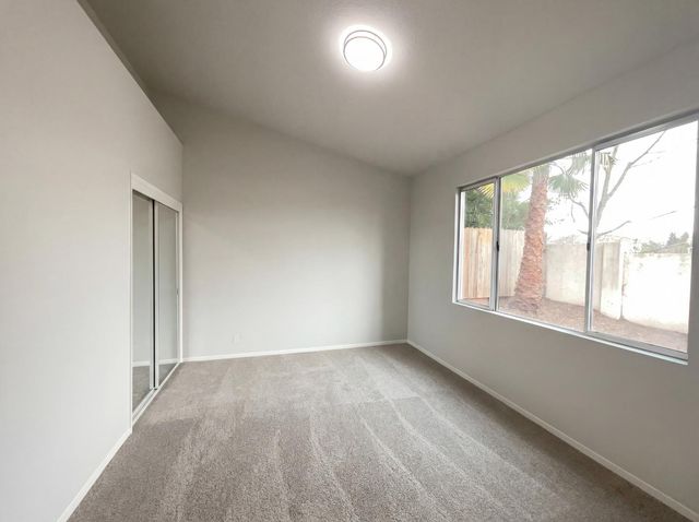 108 Austin Dr, Folsom, CA 95630