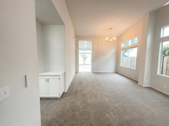 108 Austin Dr, Folsom, CA 95630