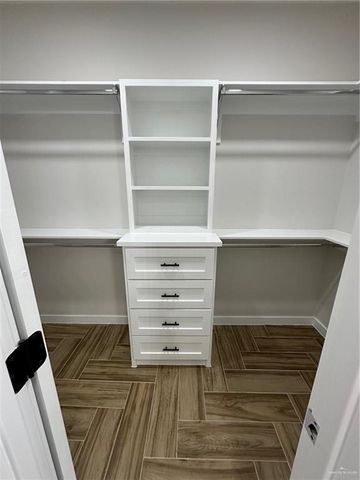 316 Bahia Street, Mission, TX 78572