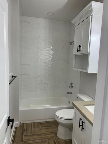 316 Bahia Street, Mission, TX 78572