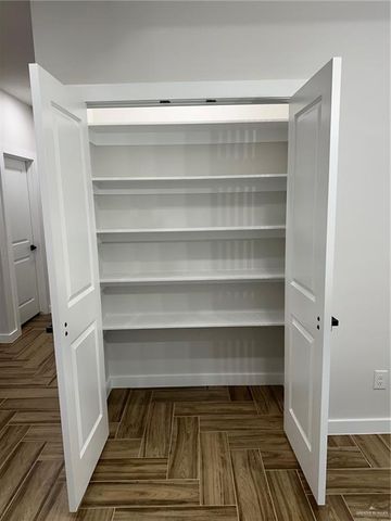 316 Bahia Street, Mission, TX 78572