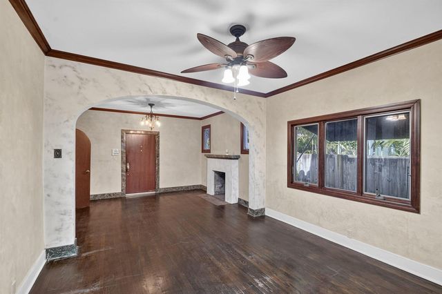 109 George Bush Boulevard, Delray Beach, FL 33444