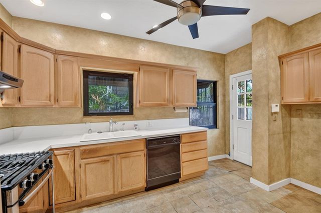 109 George Bush Boulevard, Delray Beach, FL 33444