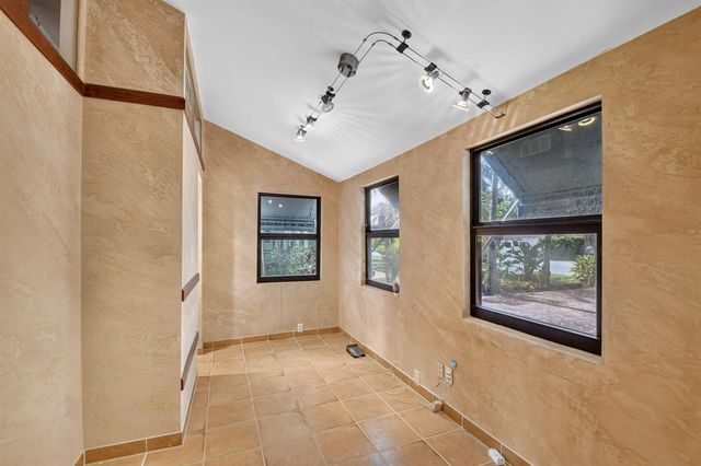 109 George Bush Boulevard, Delray Beach, FL 33444
