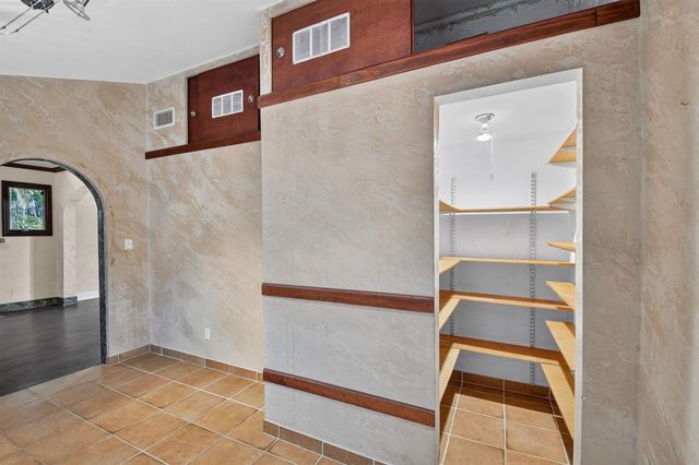 109 George Bush Boulevard, Delray Beach, FL 33444