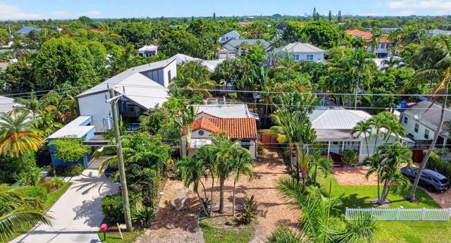 109 George Bush Boulevard, Delray Beach, FL 33444