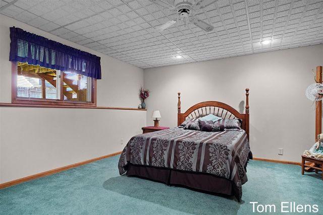 2945 Rolling Hills Court, Hudsonville, MI 49426