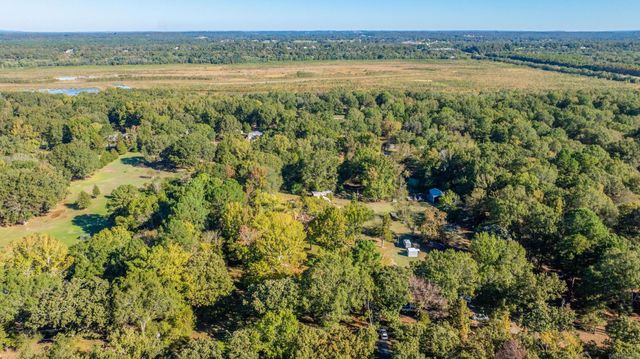 114 N Woodland, Conway, AR 72032