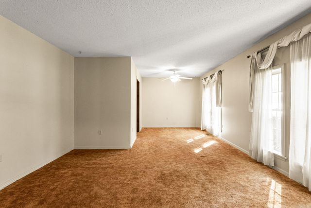 114 N Woodland, Conway, AR 72032